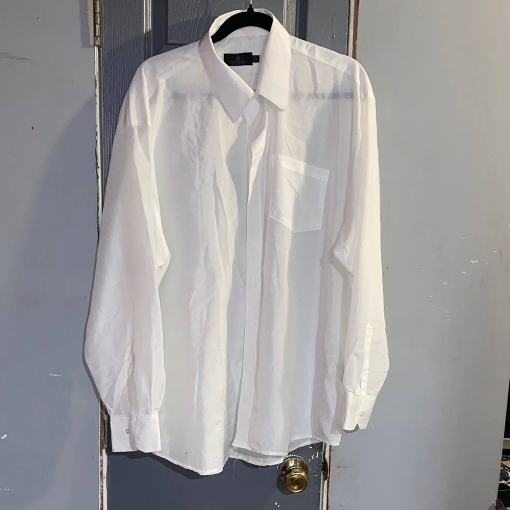 Classic White Men's Dress Shirt